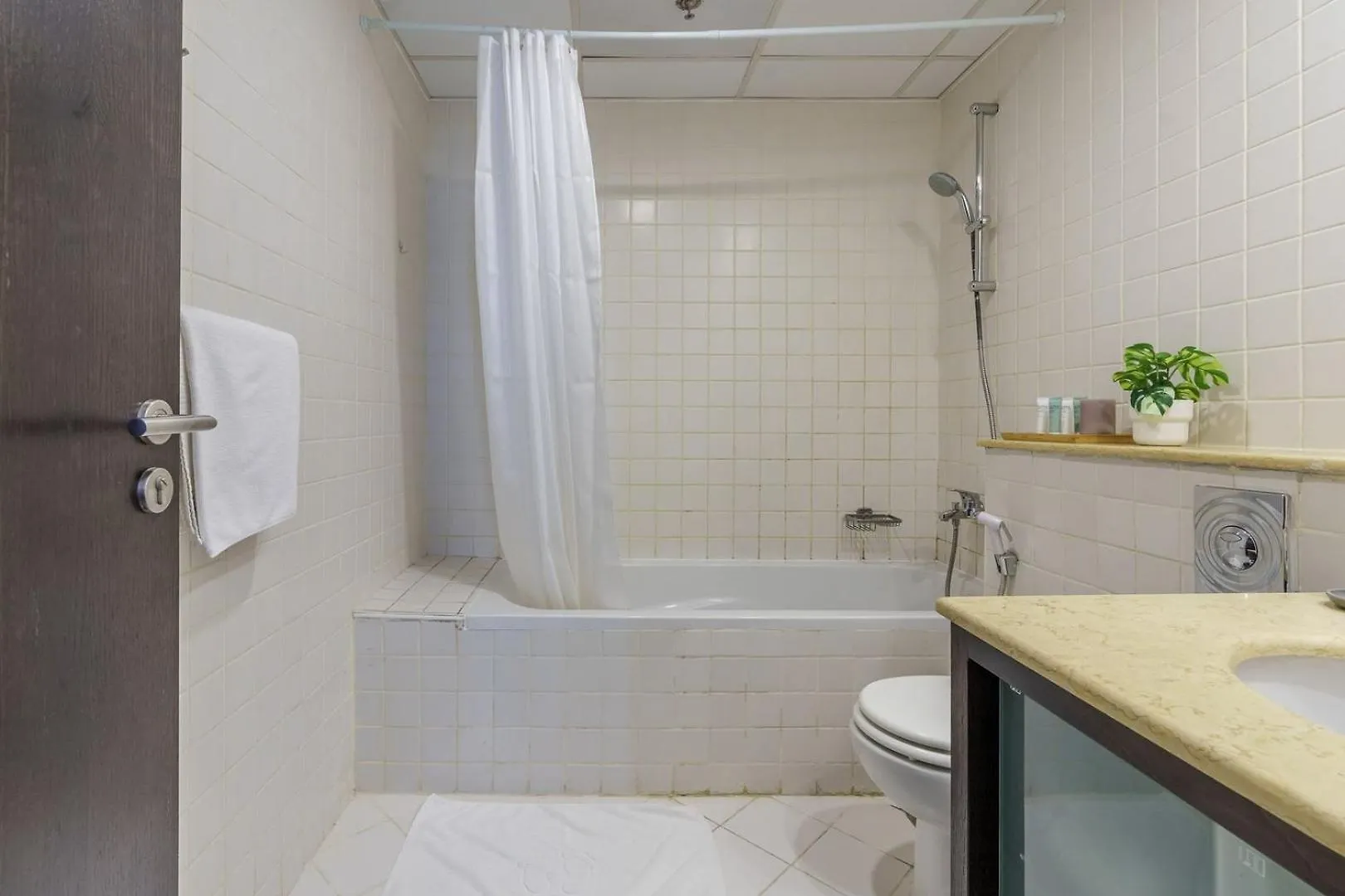 Guestready - Prestigious Dubai Marina Retreat 아파트 0*,  아랍에미리트