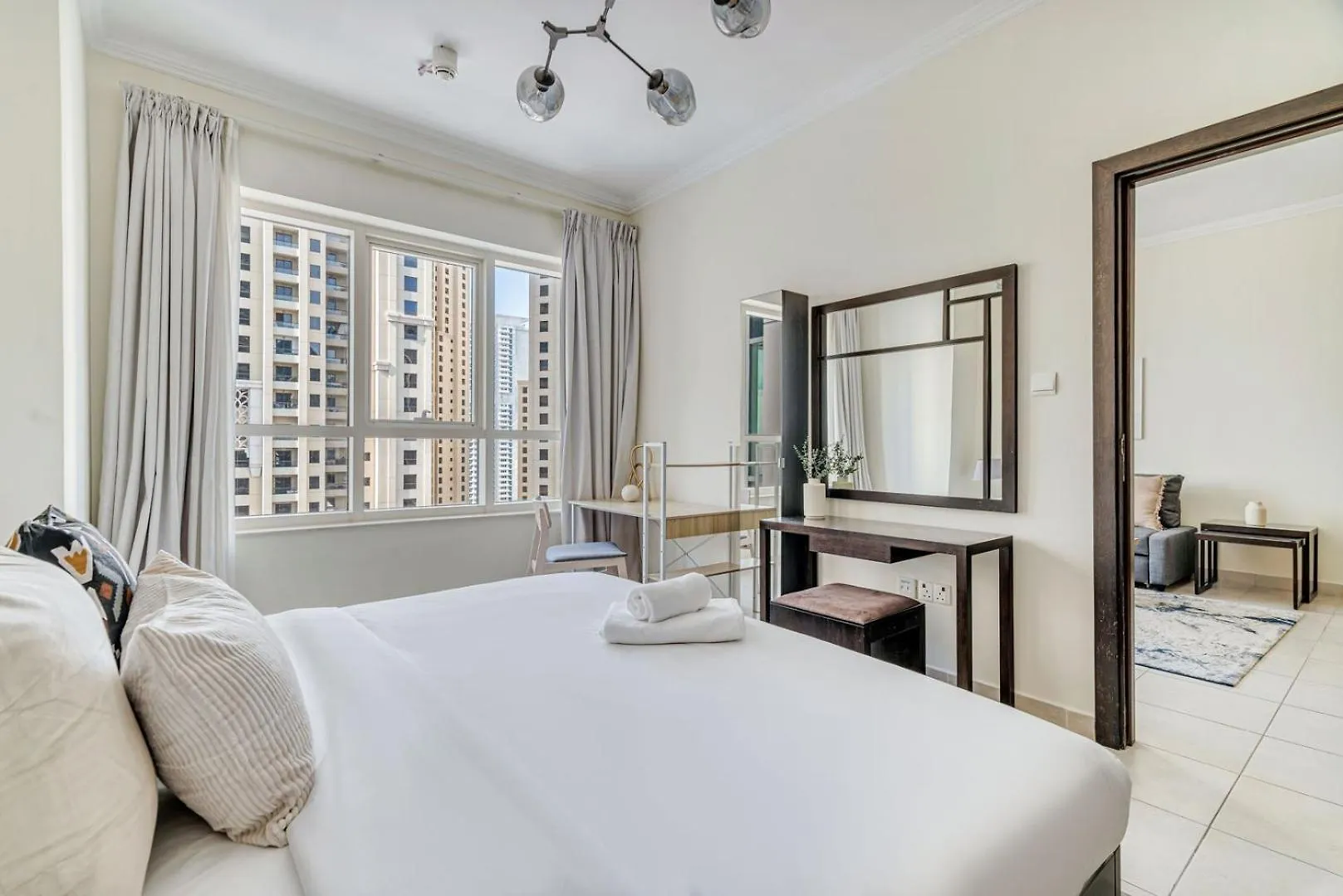 Guestready - Prestigious Dubai Marina Retreat 아파트