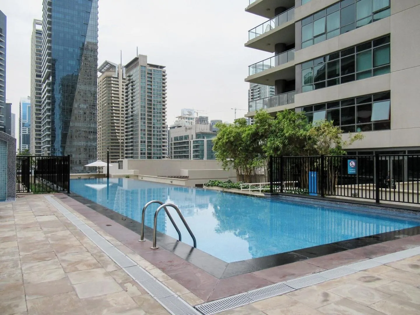 Guestready - Prestigious Dubai Marina Retreat 아파트